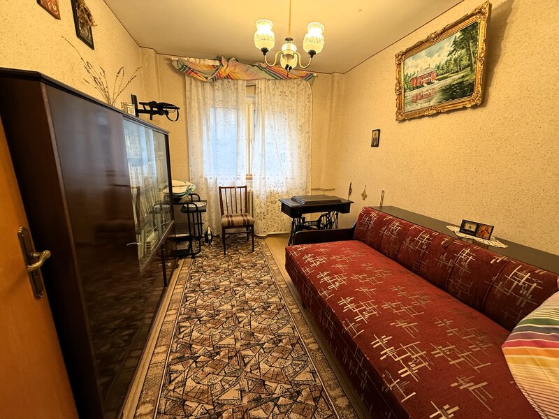 Titan Parcul, Teilor, apartament 3 camere decomandat.