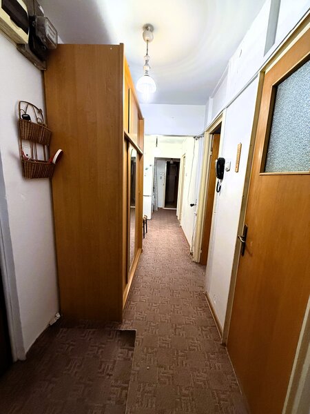 Titan Parcul, Teilor, apartament 3 camere decomandat.